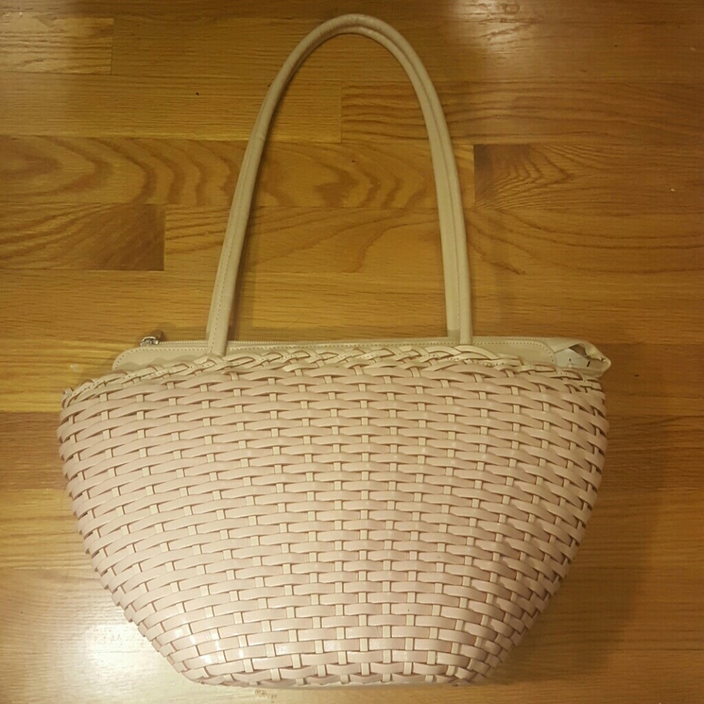 - Genuine Italian Leather Ellepi Purse